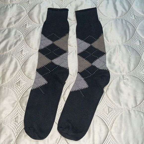 Bundle of 4 pairs of mens socks - Picture 4 of 6